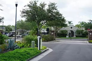 26543 Castleview Way, Wesley Chapel, FL 33544 - Photo 36