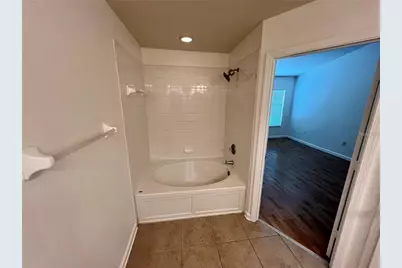 26543 Castleview Way, Wesley Chapel, FL 33544 - Photo 20