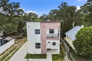 2141 Upton Ct S, Saint Petersburg, FL 33712 - Photo 2