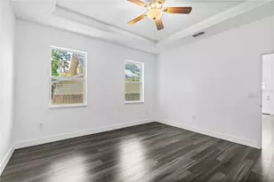 2141 Upton Ct S, Saint Petersburg, FL 33712 - Photo 20