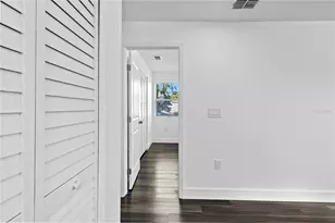 2141 Upton Ct S, Saint Petersburg, FL 33712 - Photo 42