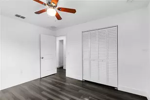 2141 Upton Ct S, Saint Petersburg, FL 33712 - Photo 52