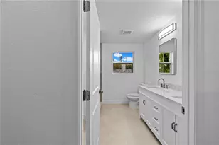 2141 Upton Ct S, Saint Petersburg, FL 33712 - Photo 42