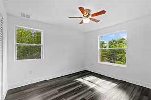 2141 Upton Ct S, Saint Petersburg, FL 33712 - Photo 54