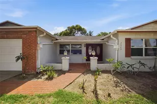 2969 Forest Cir, Seffner, FL 33584 - Photo 4