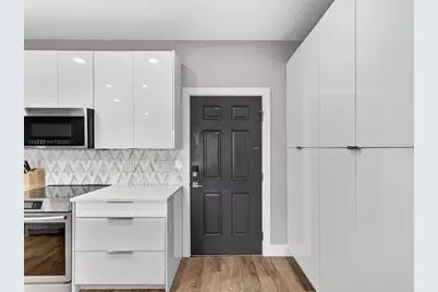 5000 Culbreath Key Way #9-116, Tampa, FL 33611 - Photo 10