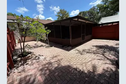 10344 Councils Way, Tampa, FL 33617 - Photo 28