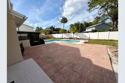 15705 Cashmere Lane, Tampa, FL 33624 - Photo 4