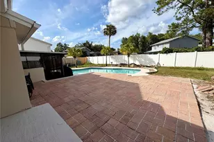 15705 Cashmere Ln, Tampa, FL 33624 - Photo 4