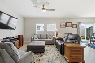 34149 Scarlet Sage Ct, Wesley Chapel, FL 33545 - Photo 18