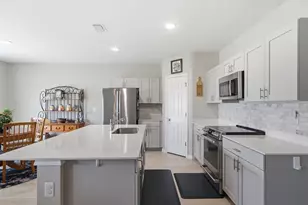34149 Scarlet Sage Ct, Wesley Chapel, FL 33545 - Photo 10