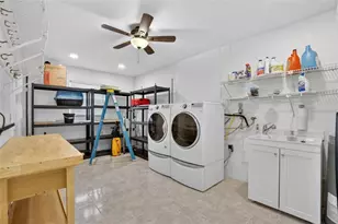 213 Glen Ellen Pl, Sun City Center, FL 33573 - Photo 28
