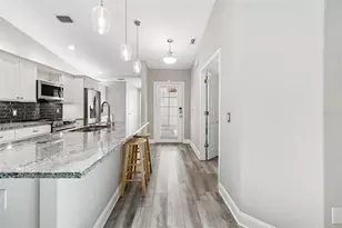 6019 Courtside Dr, Bradenton, FL 34210 - Photo 18