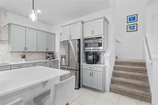 8776 Ivy Stark Blvd, Wesley Chapel, FL 33545 - Photo 10