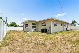 13541 87th Pl, Seminole, FL 33776 - Photo 30