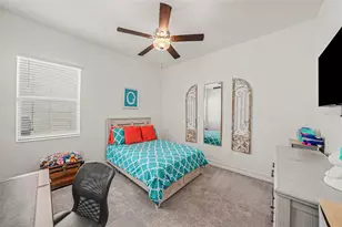 12840 Bergstorm Bay Dr, Riverview, FL 33579 - Photo 20