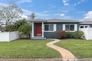 200 62nd St N, Saint Petersburg, FL 33710 - Photo 2