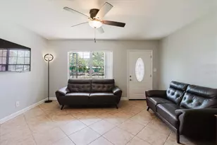 6212 Florida Cir W, Apollo Beach, FL 33572 - Photo 6