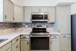 6212 Florida Cir W, Apollo Beach, FL 33572 - Photo 16