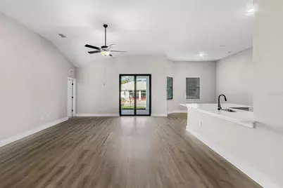 13409 Walden Sheffield Road, Dover, FL 33527 - Photo 2