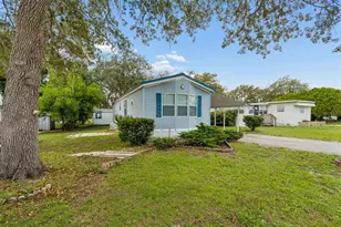 34992 Fraser St, Dade City, FL 33523 - Photo 2