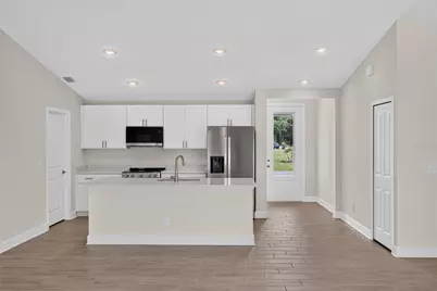 22393 Tennyson Avenue, Port Charlotte, FL 33954 - Photo 6