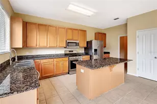 6767 Waterton Dr, Riverview, FL 33578 - Photo 16