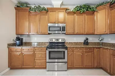 15107 Monet Drive, Tampa, FL 33613 - Photo 10