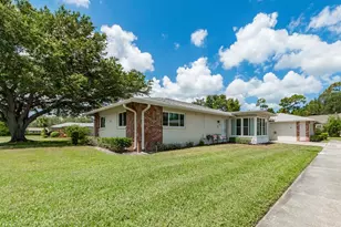 1009 Queen Anne Dr, Palm Harbor, FL 34684 - Photo 1
