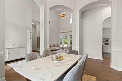 8412 Dunham Station Drive, Tampa, FL 33647 - Photo 10