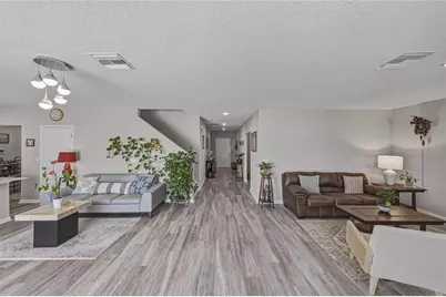 12756 Tannencrest Drive, Riverview, FL 33579 - Photo 8