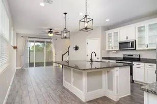 11670 Cambium Crown Dr, Riverview, FL 33569 - Photo 6