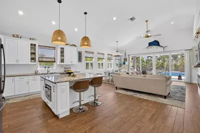 6411 Coquina Island Cove, Apollo Beach, FL 33572 - Photo 14