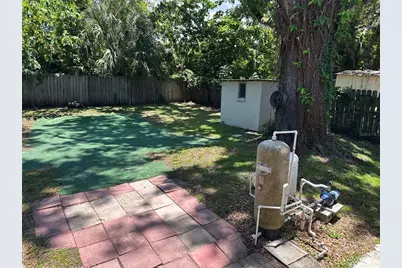 4017 Watson Road, Tampa, FL 33610 - Photo 32