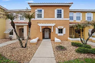 1077 Park Ridge Cir, Kissimmee, FL 34746 - Photo 2