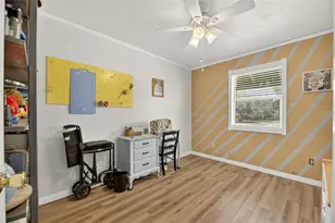 205 Wendel Ave, Lithia, FL 33547 - Photo 12