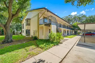 11511 113th St, Seminole, FL 33778 - Photo 2