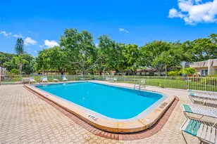 11511 113th St, Seminole, FL 33778 - Photo 38