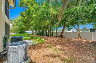11511 113th St, Seminole, FL 33778 - Photo 34