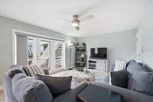 4843 Coquina Key Dr SE, Saint Petersburg, FL 33705 - Photo 24