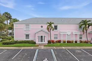 4843 Coquina Key Dr SE, Saint Petersburg, FL 33705 - Photo 10