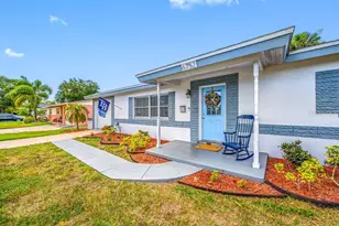 6752 31st Terrace N, Saint Petersburg, FL 33710 - Photo 2