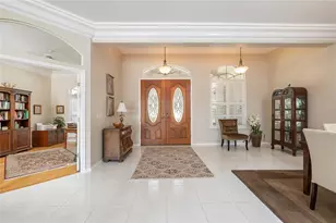 2055 Diamond Ct, Oldsmar, FL 34677 - Photo 10