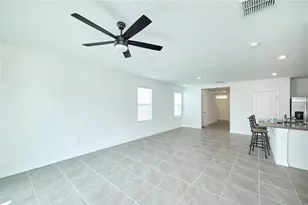 33405 Darley Dl Trl, Wesley Chapel, FL 33545 - Photo 12