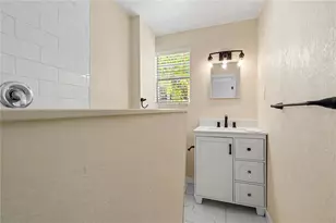 3310 E Maritana Dr, Saint Pete Beach, FL 33706 - Photo 36