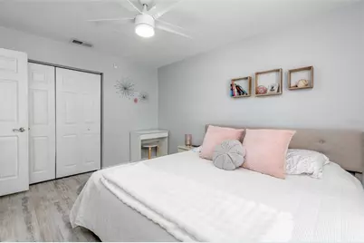 5118 Coquina Key Drive SE #C, Saint Petersburg, FL 33705 - Photo 16