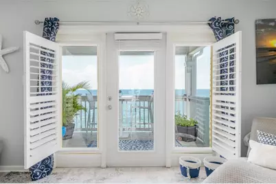 5118 Coquina Key Drive SE #C, Saint Petersburg, FL 33705 - Photo 8
