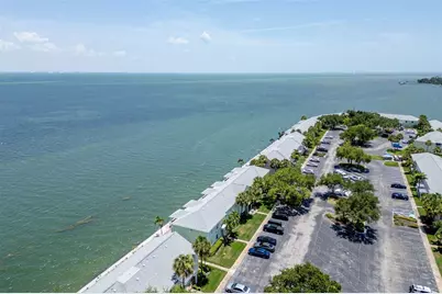 5118 Coquina Key Drive SE #C, Saint Petersburg, FL 33705 - Photo 24