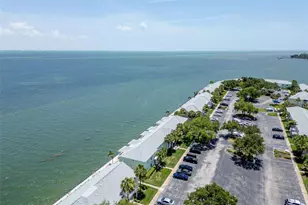 5118 Coquina Key Dr SE, Saint Petersburg, FL 33705 - Photo 24