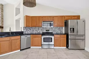 3142 Timucua Cir, Orlando, FL 32837 - Photo 6